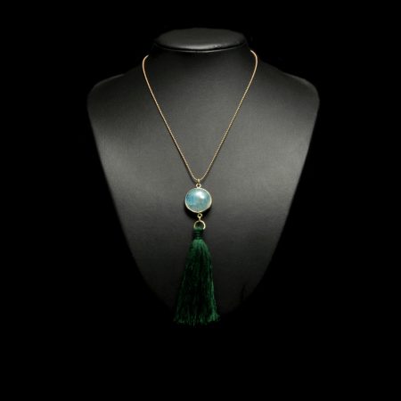 Handmade necklace with agate and tassel